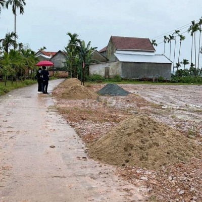 Ra đi nhanh lô đất cách biển 5p chỉ 420tr