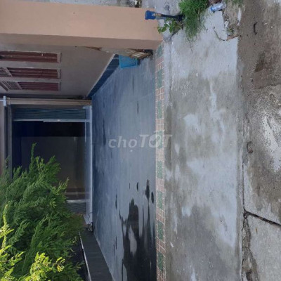 Cho thuê nhà mặt tiền đường quốc lộ 1 a