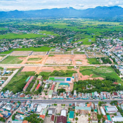 Mở bán trục chính dự án liền kề quảng trường