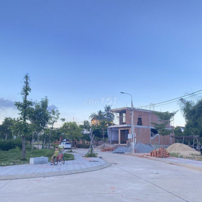 Đất nền trung tâm giá Cực rẻ Bình Sơn chỉ 6tr2/m2