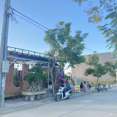 Cần bán 100m2 đất ở Bình Dương, Bình Sơn, QNgai