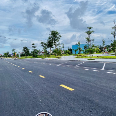 Đất nền TT hành chính mong chờ  Quảng Ngãi