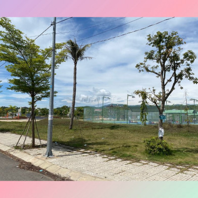 Lô 7x20 khu Sunfloria trung tâm Mộ Đức