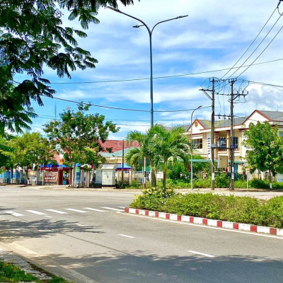 Hàng hiếm chính chủ 100m2 đất view công viên