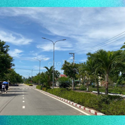 Lô view công viện cực đẹp tại Mộ Đức Quảng Ngãi