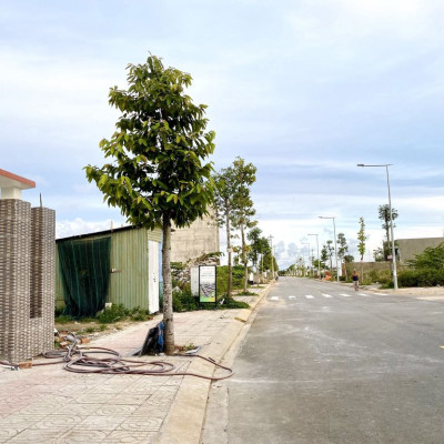 115m2 đất liền kề Quảng Trường lớn nhất Quảng Ngãi