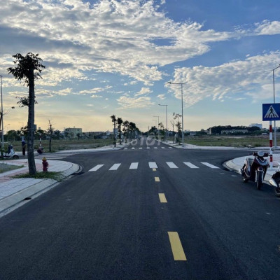 Chỉ 700 triệu sở hữu ngay đất kề Quảng Trường