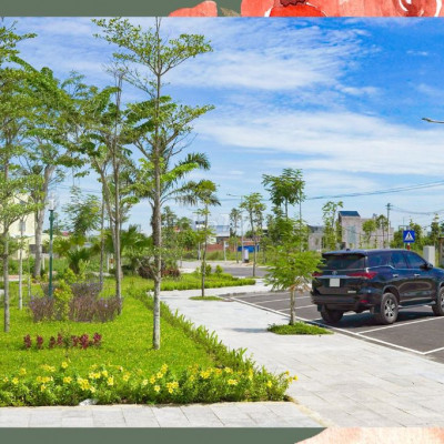 Đất gần trường liên cấp, quảng trường  Quảng Ngãi