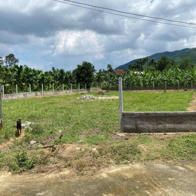 1000m2 đất có 400m2 đất ở ngay trung tâm huyện