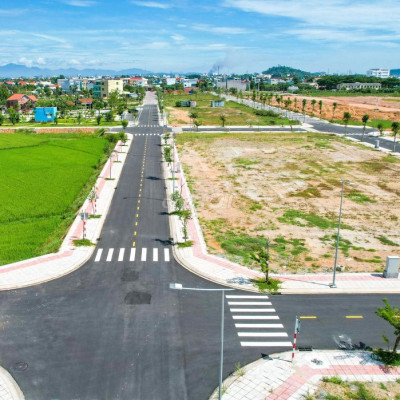 100m2 đường Đá Sơn,Trung Tâm Hành Chính La Hà