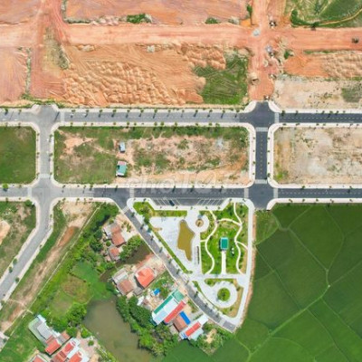 THANH LÝ LÔ ĐẤT 100m2 NGAY UỶ BAN HUYỆN TƯ NGHĨA