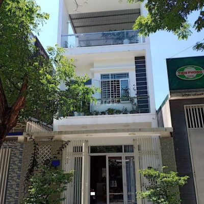 Nhà mặt tiền, Hướng nam, Chánh Lộ, TP. Quảng Ngãi