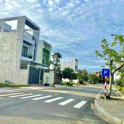 Bán lô, trung tâm La Hà, Tư Nghĩa, Quảng Ngãi