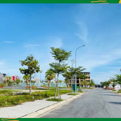 Mặt tiền đường lớn 21m trung tâm Mộ Đức Quảng Ngãi