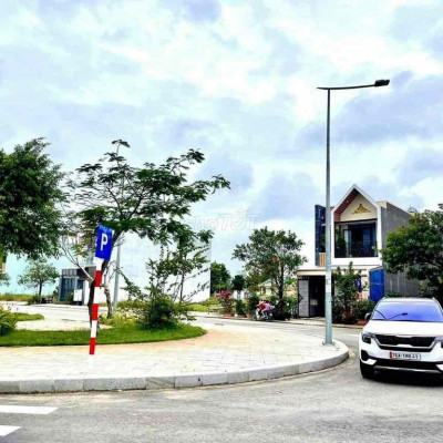 Chính chủ bán lô MT trung tâm La Hà. Quảng Ngãi