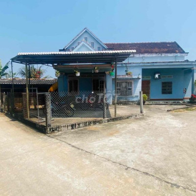 LÔ ĐẤT ĐẸP MẶT TIỀN BÊ TÔNG NGAY KDC SÁT BIỂN 190T