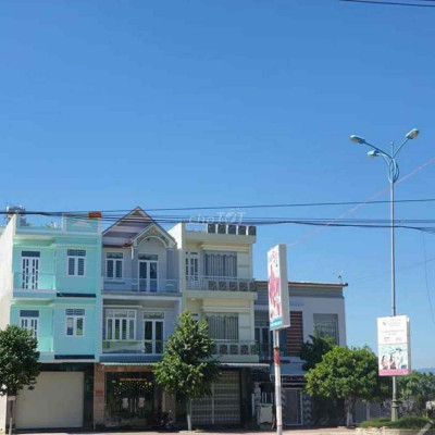 thuê nhà nguyên căn mặt tiền Trường Chinh