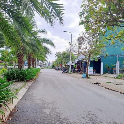 Bán lô đất 7.5x20, 2 mặt tiền, hộ khẩu TP Quảng Ngãi, giá chỉ 1,25t