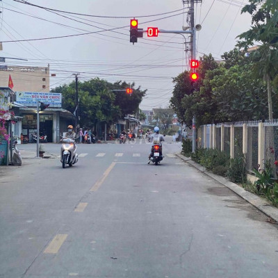 Đất mặt tiền Nguyễn Nghiêm nối dài gần Ngã tư Quán Láng