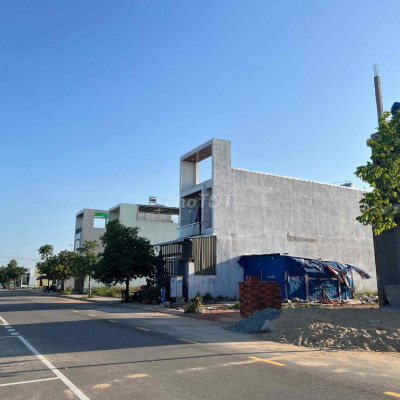 CHÍNH CHỦ BÁN ĐẤT NGAY QUẢNG TRƯỜNG, TT LA HÀ, QUẢNG NGÃI