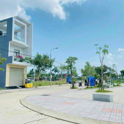 BÁN 280M2 ĐẤT NGAY TRUNG TÂM HÀNH CHÍNH BÌNH DƯƠNG,BÌNH SƠN,QUANG NGAI