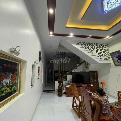 Bán nhà 2 mê, dtich 6x22, hẻm ô tô Trần Quang Diệu thông, giá chỉ 2,75