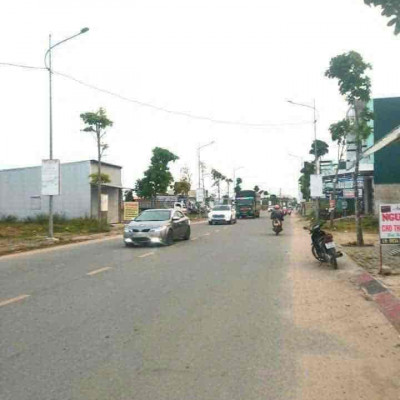 BÁN LÔ MT ĐƯỜNG NGUYỄN CÔNG PHƯƠNG KINH DOANH SẦM UẤT