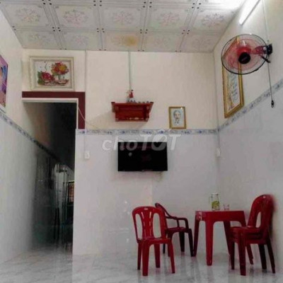 *** 1 căn nhà hẻm oto Quang Trung Quảng Ngãi giá rẽ