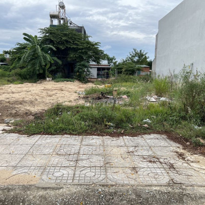 Cần bán miếng đất tâm huyết đẹp đối diện công viên