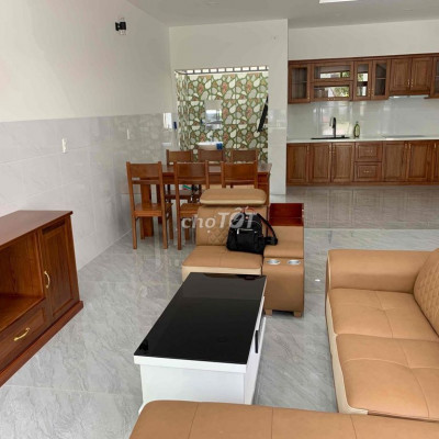 Cần cho thuê nhà nguyên căn ngay TT TP Quảng Ngãi