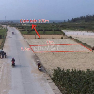 Lô Đất đường 10m cách biển chỉ 200m liền kề Resort giá 1xx triệu.