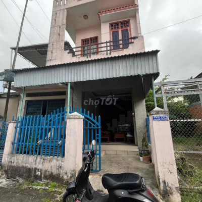 Nhà bán hoặc cho thuê