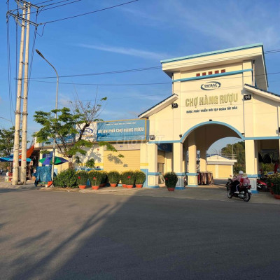 Bán lô góc Chợ Hàng Rượu đối diện chợ dân sinh, kề KDC 577