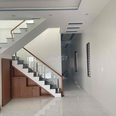 Nhà 2mê -Bình Thạnh,cách Hoà Phát 2km