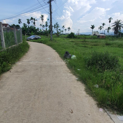 ĐẤT GẦN NHÀ SINH HOẠT THÔN ĐIỀN LONG