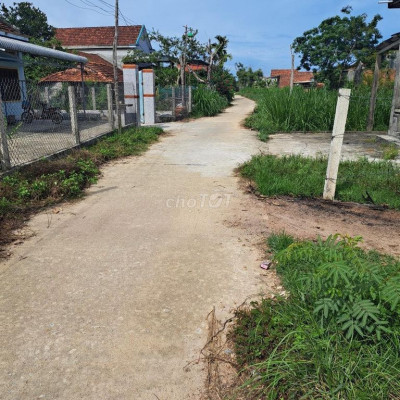 Bán Đất Đức Mộ Quãng Ngãi 22*18=454M2 Giá Bán 190 Triệu