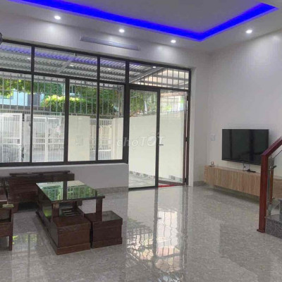 cho thuê nhà ở khu vsip mới 100%.Tiện nghi đầy đủ(mới 100%)