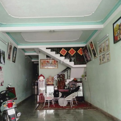 Bán nhà mặt tiền đường Thành Thái, gần đường Chu Văn An