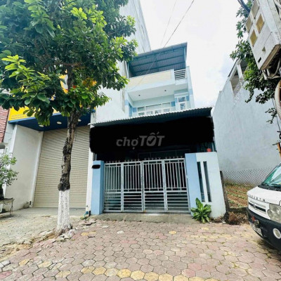 Cần cho thuê nhà nguyên căn mặt tiền Phan Đình Phùng, giá chỉ 8tr/th