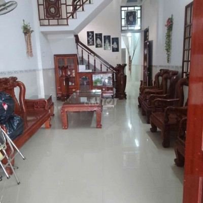 Cho thuê nhà nguyên căn dưới bến xe Quảng Ngãi