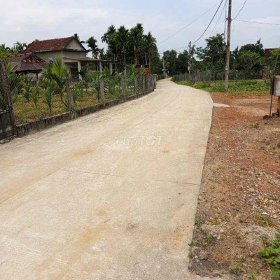 NHÀ CẤP 4 THỊ TRẤN CHỢ CHÙA 266m2 giá 670 triệu