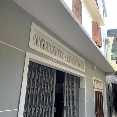 NHÀ CHO THUE MỚI DỌN VÀO Ơ NGAY