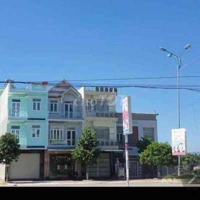 Cho thuê mặt toeenf nhà nguyên căn hay thuê phòng