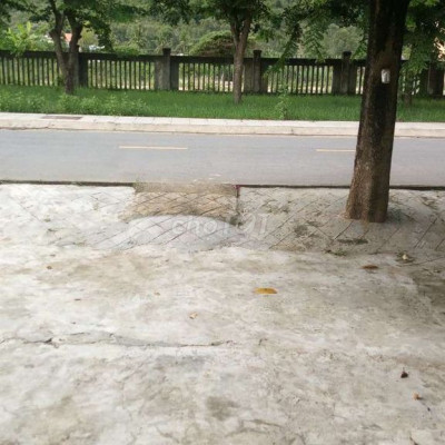 Bán nhà 2 mặt tiền