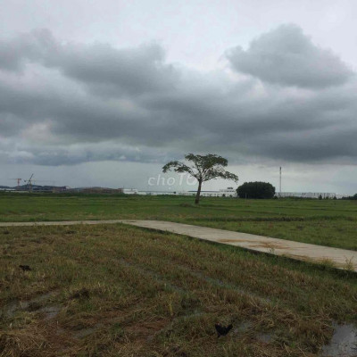 Gia đình bán 1600m2 đất ở tại Kcn Tịnh Phong