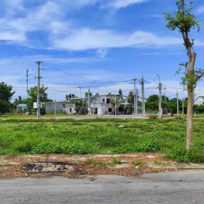 An Lộc Phát Nghĩa Hà Quảng Ngãi 7mx16m đất ở 100%.