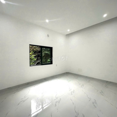 CHO THUÊ NHÀ 3 TẦNG KIÊN CỐ – GẶP CHÍNH CHỦ